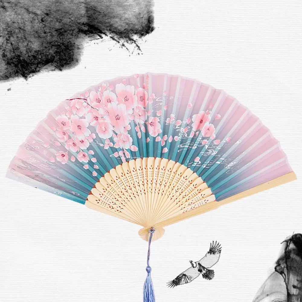 Portable Folding Fan Plain Plastic Cloth Hand Fan Chinese Elegant Fabric Hand Fan for Weddings Travel Party Dancing Cosplay